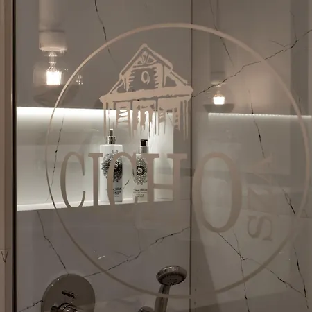 Cicho Sza I Sauna Nyaraló Międzywodzie