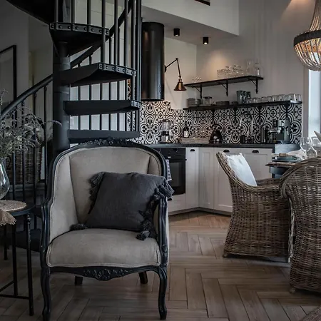 Cicho Sza I Sauna Międzywodzie