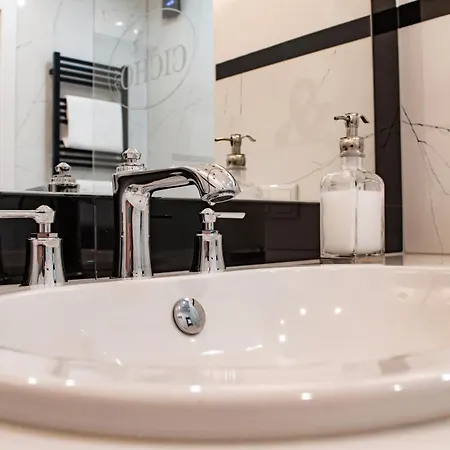 Nyaraló Cicho Sza I Sauna Międzywodzie